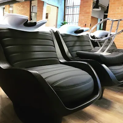 Zabudowy Busów Osobowych i Dostawczych